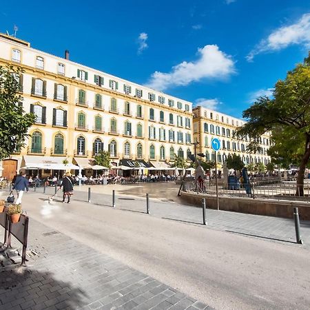 The 1St Corner Central Apartments Malaga Luaran gambar