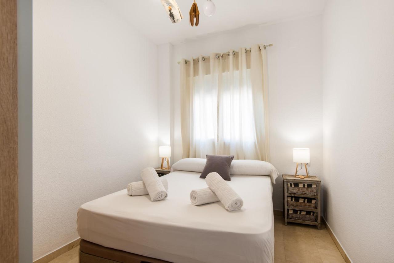 The 1St Corner Central Apartments Malaga Luaran gambar