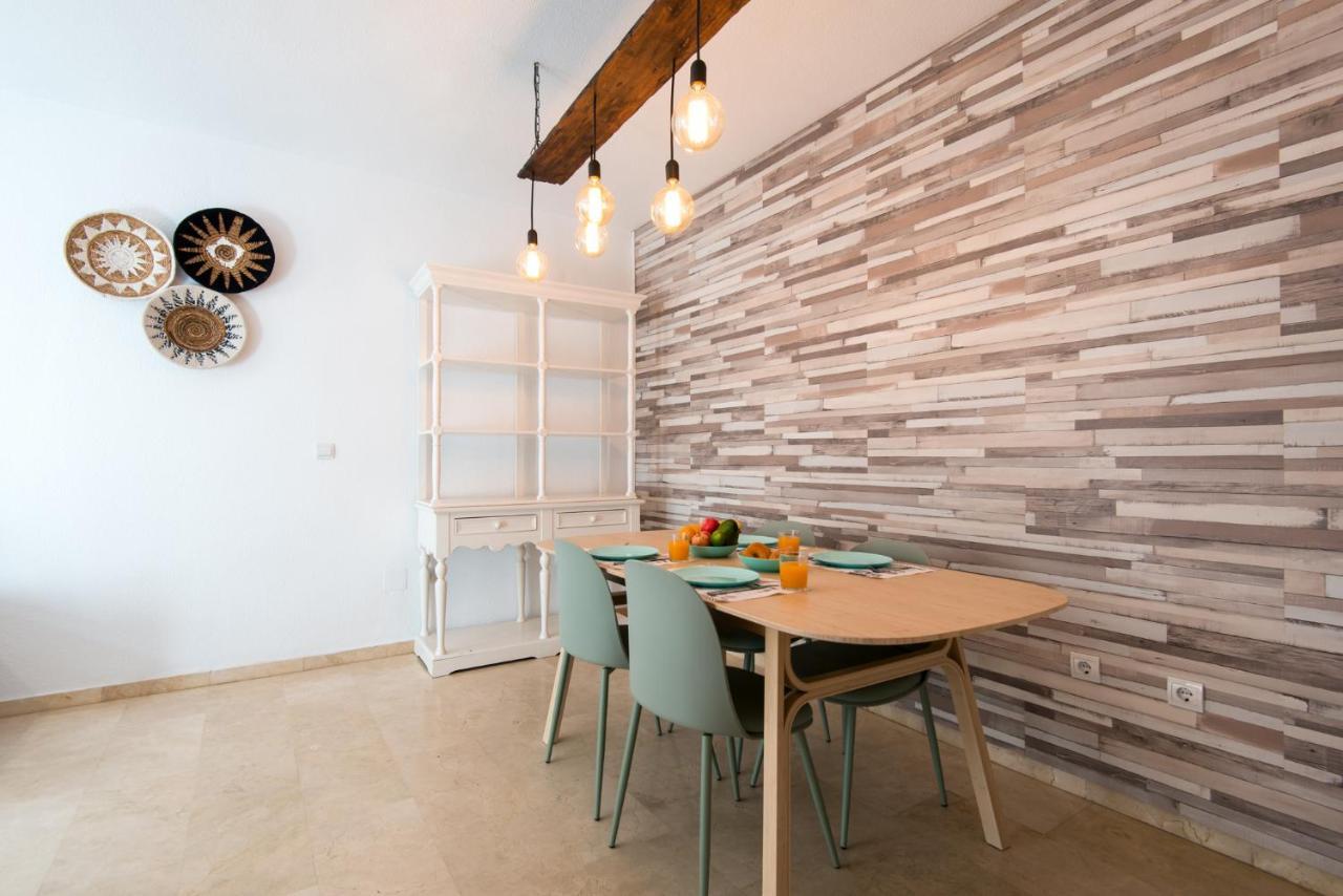 The 1St Corner Central Apartments Malaga Luaran gambar