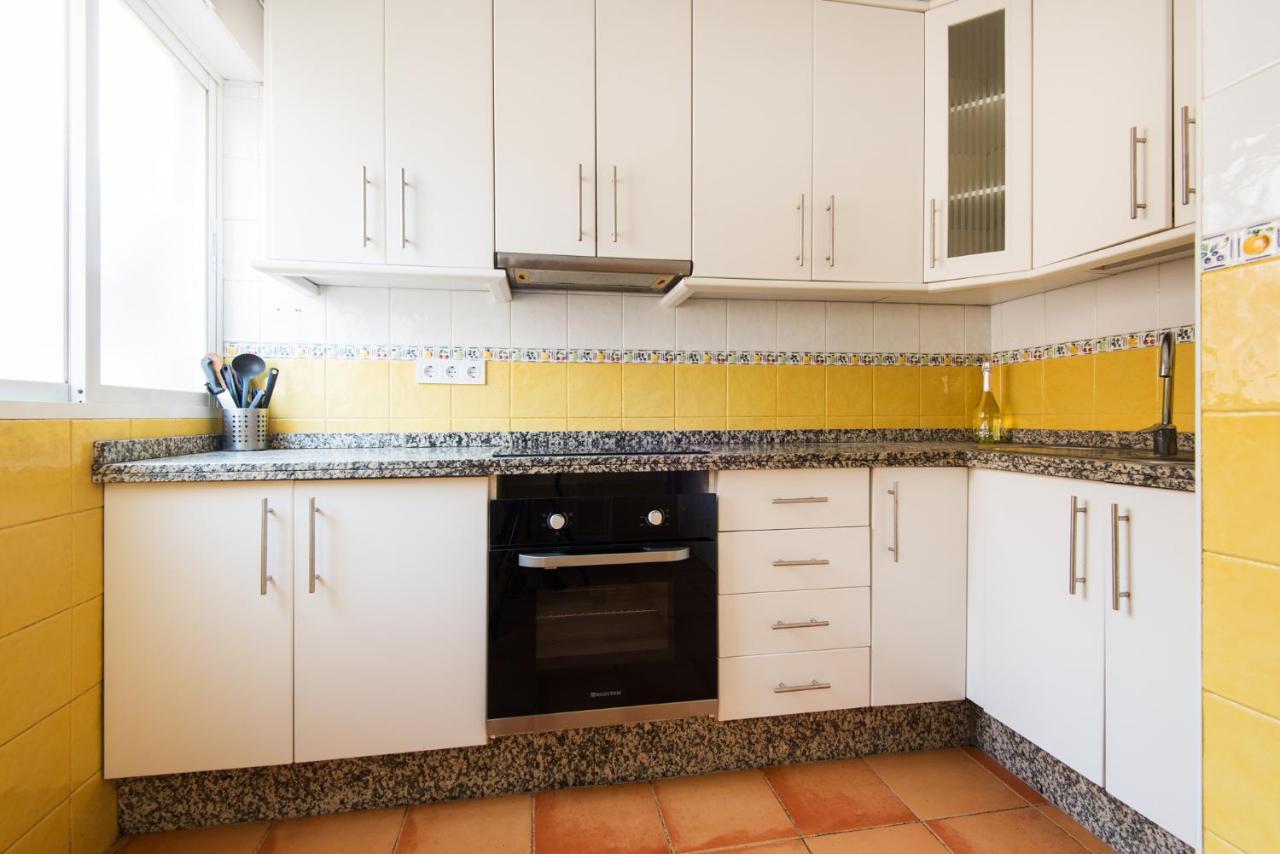 The 1St Corner Central Apartments Malaga Luaran gambar