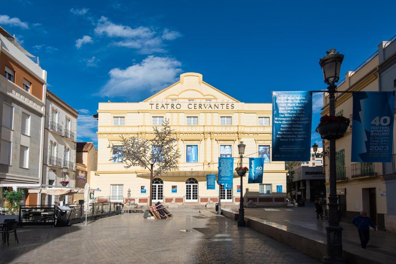 The 1St Corner Central Apartments Malaga Luaran gambar