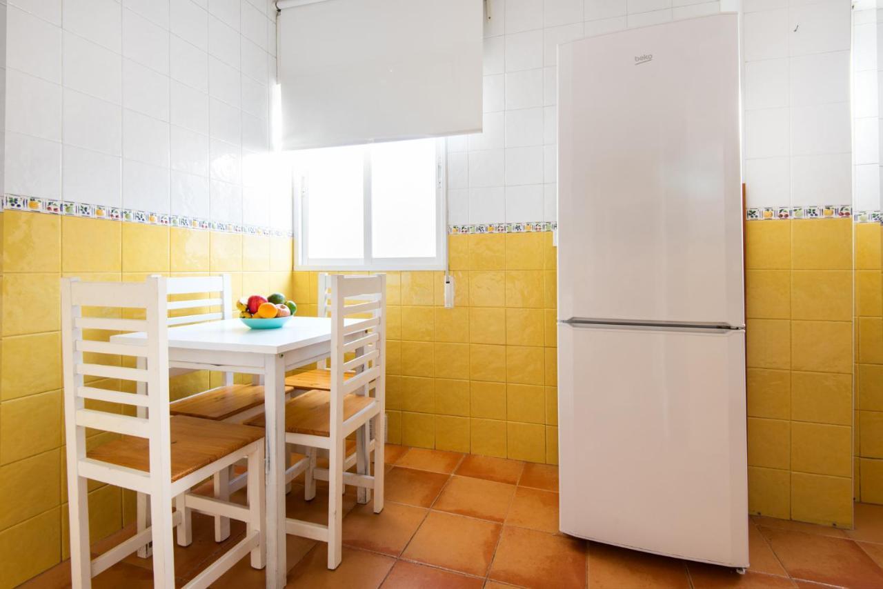 The 1St Corner Central Apartments Malaga Luaran gambar